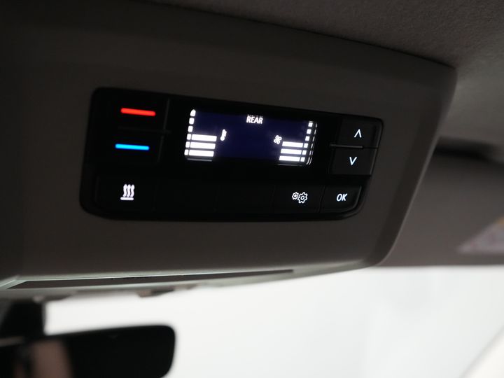 Volkswagen Transporter Van 2.0 TDI 150 hp DSG Aut. L2 BPM GRATUIT ! Adapt.Cruise/ LED/ 2x Porte coulissante/ Carplay/ Sièges / Airco/ Navi/ PDC/ 17