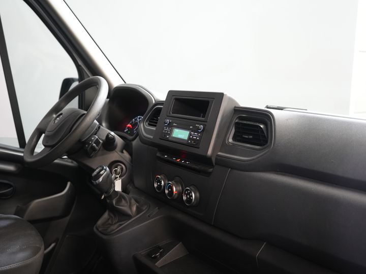 Opel Movano Lieferwagen 2.3 CDTI 135 PS L3H2 2x Schiebetür/ Dachgepäckträger + Leiter/ Innenausstattung/ PDC/ Anhängerkupplung/ Radio