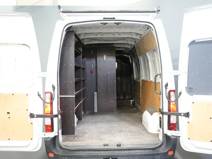 Opel Movano Lieferwagen 2.3 CDTI 135 PS L3H2 2x Schiebetür/ Dachgepäckträger + Leiter/ Innenausstattung/ PDC/ Anhängerkupplung/ Radio