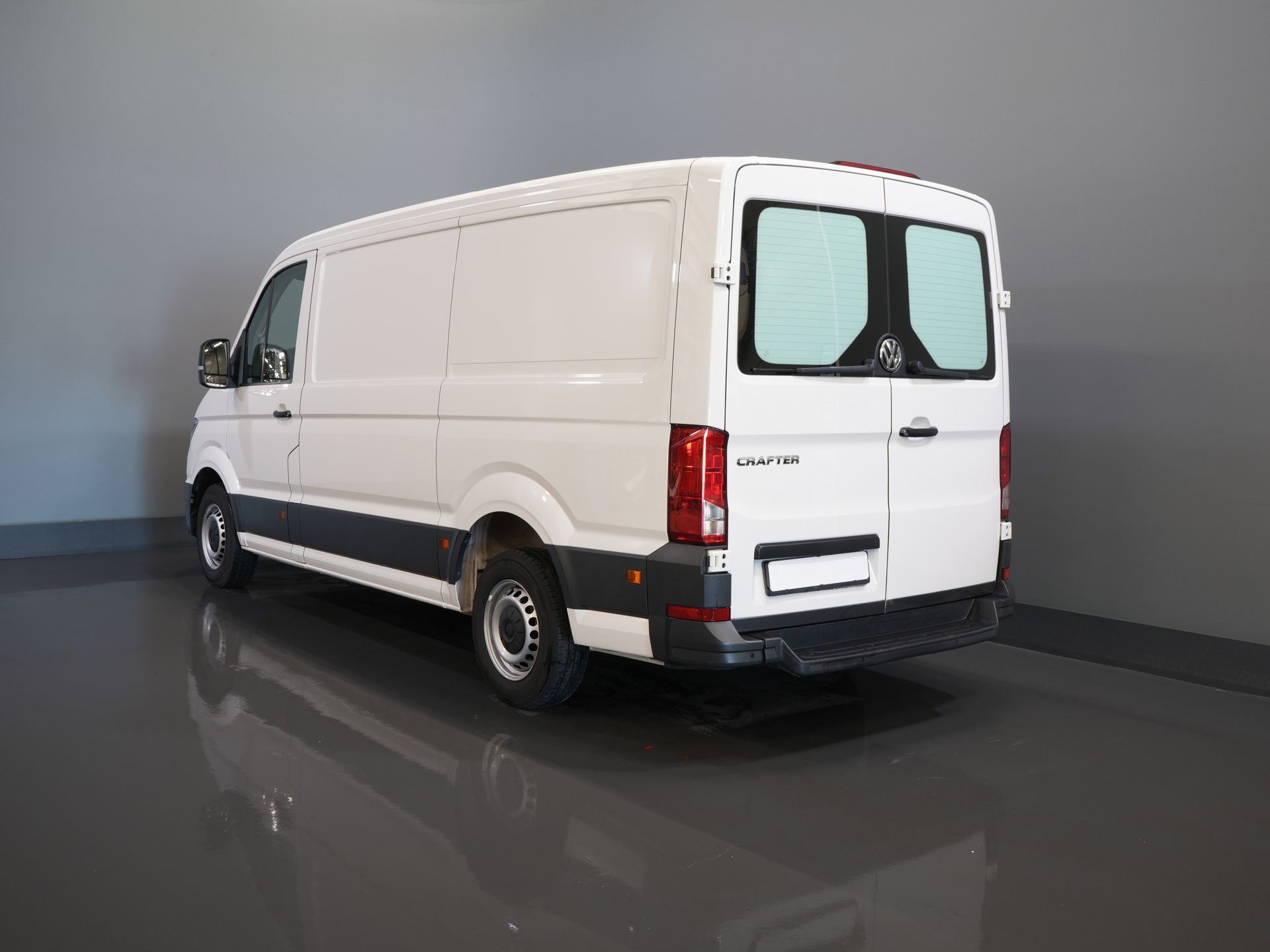 Volkswagen Crafter Van 2.0 TDI 140 CP DSG Aut. L3H2 BPM FREE! CarPlay/ Navi/ Airco/ PDC V+A