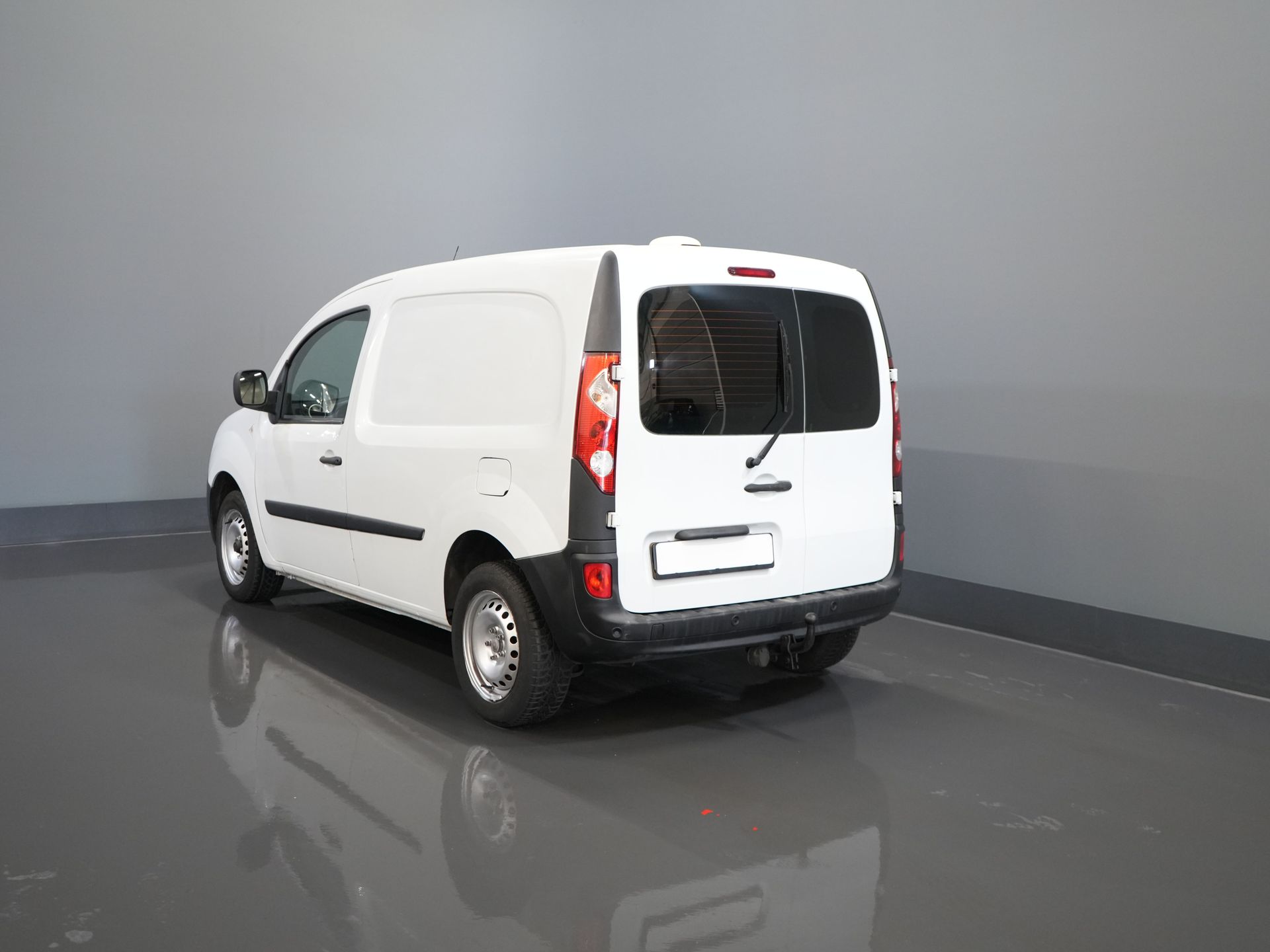 Renault Kangoo Van Express 1.5 dCi 90 ch EXPORT ONLY Fitted/ Cruise/ PDC/ Airco/ Towing hook