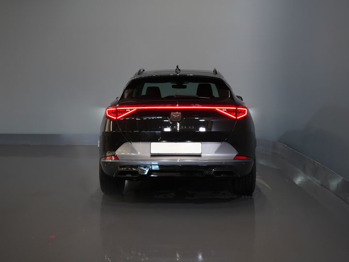 CUPRA Formentor SUV 1.4 e-Hybrid VZ Copper Edition Matrix/ Adapt.Cruise/ Calefacción en los asientos/ Calefacción en el volante/ Navegador/ Climatizador/ 19'' LMV