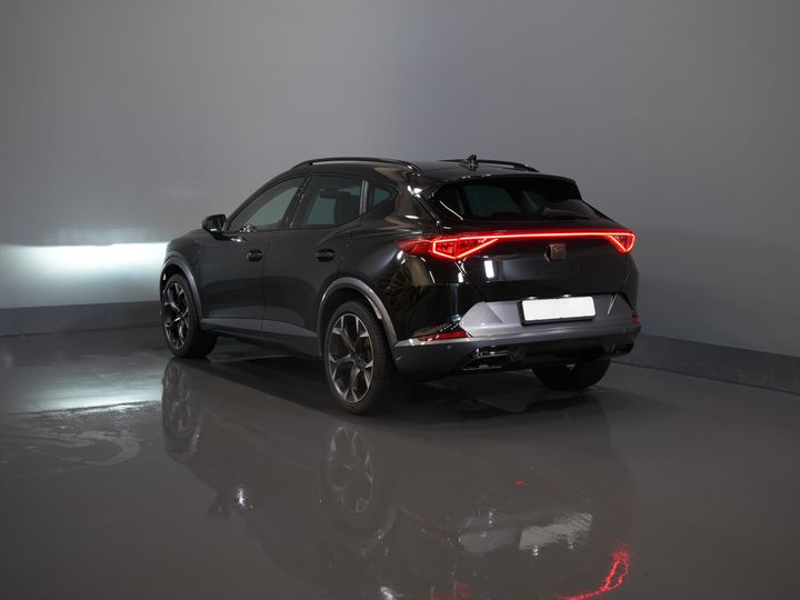 CUPRA Formentor SUV 1.4 e-Hybrid VZ Copper Edition Matrix/ Adapt.Cruise/ Calefacción en los asientos/ Calefacción en el volante/ Navegador/ Climatizador/ 19'' LMV
