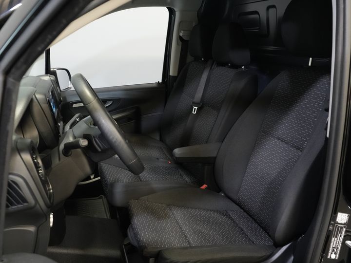 Mercedes-Benz Vito Furgoneta 119 CDI Aut. L3 LED/ 2,5 t Capacidad de remolque/ 270 g Puertas/ Calefacción en los asientos/ Carplay/ Cámara/ Gancho de remolque/ Control de crucero/ PDC/ DAB