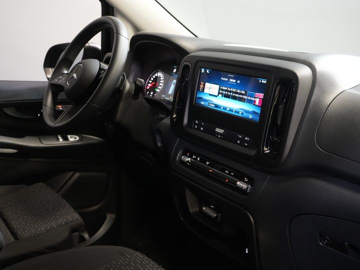 Mercedes-Benz Vito Furgoneta 119 CDI Aut. L3 LED/ 2,5 t Capacidad de remolque/ 270 g Puertas/ Calefacción en los asientos/ Carplay/ Cámara/ Gancho de remolque/ Control de crucero/ PDC/ DAB