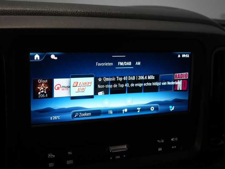 Mercedes-Benz Vito Furgoneta 119 CDI Aut. L3 LED/ 2,5 t Capacidad de remolque/ 270 g Puertas/ Calefacción en los asientos/ Carplay/ Cámara/ Gancho de remolque/ Control de crucero/ PDC/ DAB