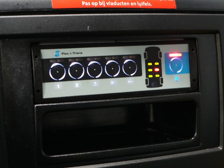 Mercedes-Benz Sprinter Personentransport 313 2.2 CDI L3H2 €10,890,- inkl. MwSt. (BPM FREE) NUR EXPORT Kombi/ 9 Personen/ Kombi/ 9P/ Heckbügel/ Seitenbügel/ Airco/ Rollstuhllift