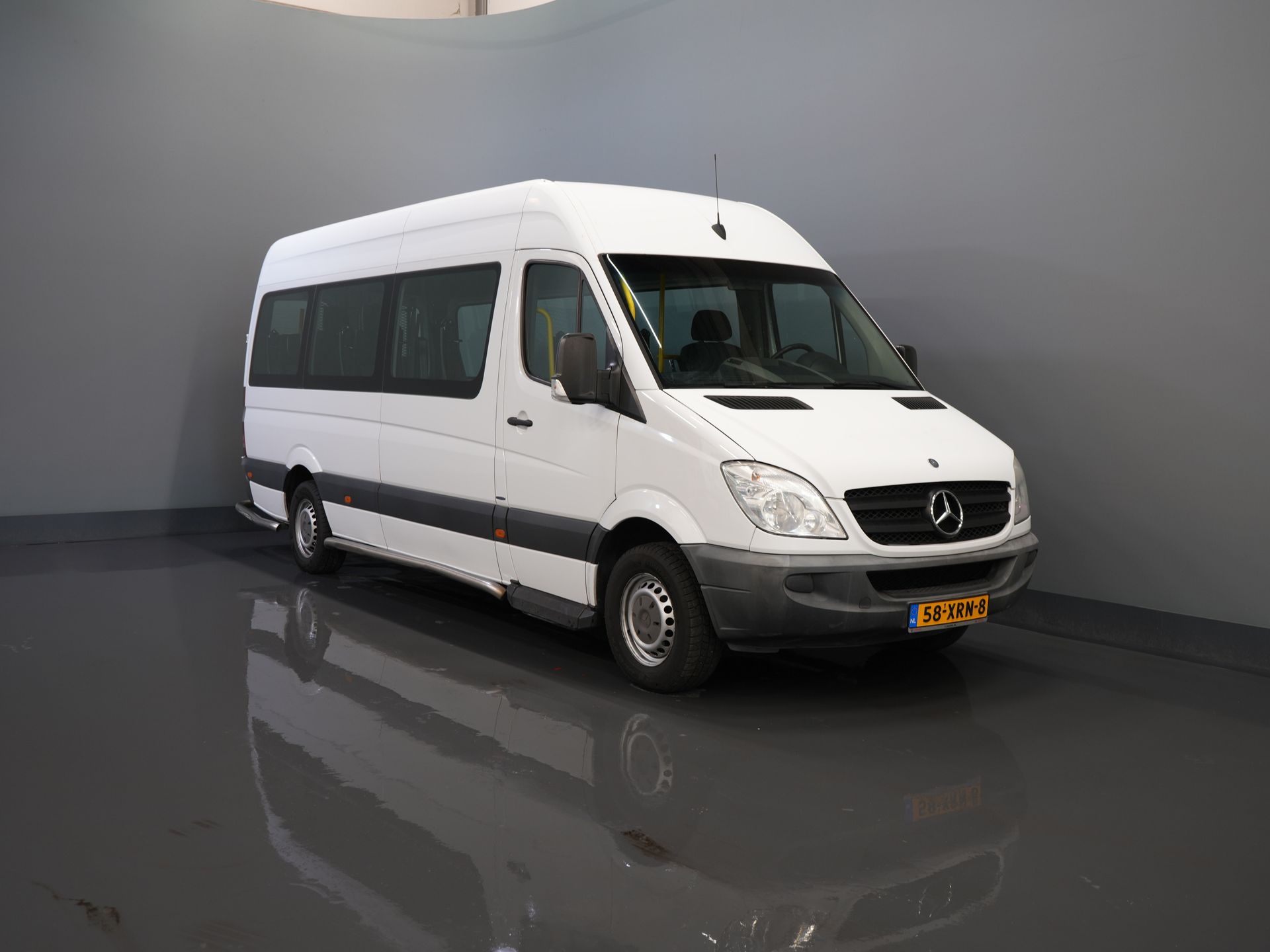 Mercedes-Benz Sprinter Personentransport 313 2.2 CDI L3H2 €10,890,- inkl. MwSt. (BPM FREE) NUR EXPORT Kombi/ 9 Personen/ Kombi/ 9P/ Heckbügel/ Seitenbügel/ Airco/ Rollstuhllift