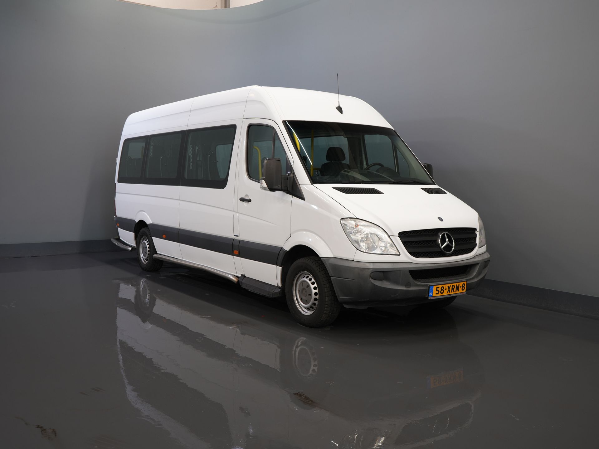Mercedes-Benz Sprinter Personentransport 313 2.2 CDI L3H2 €10,890,- inkl. MwSt. (BPM FREE) NUR EXPORT Kombi/ 9 Personen/ Kombi/ 9P/ Heckbügel/ Seitenbügel/ Airco/ Rollstuhllift