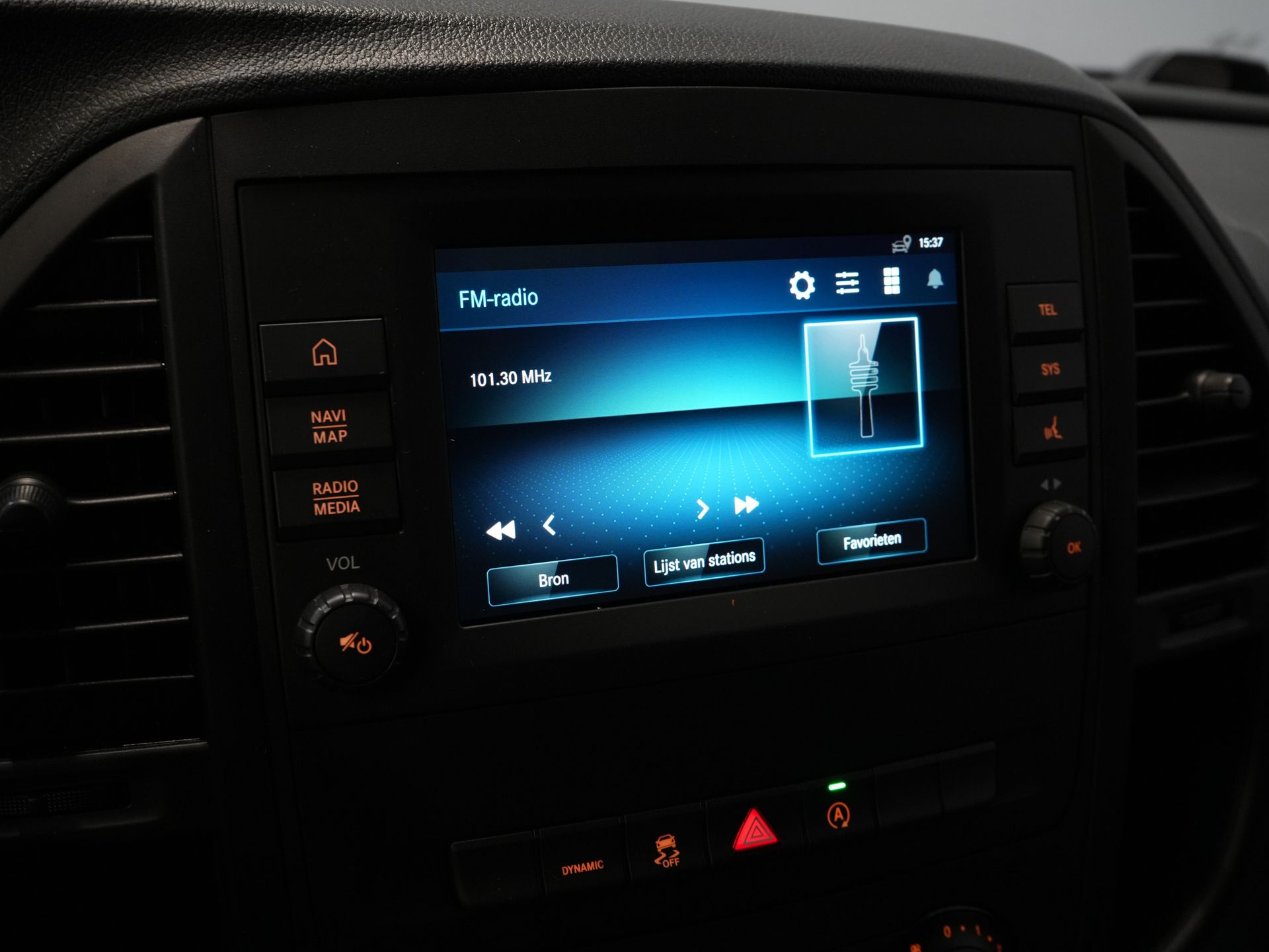 Mercedes-Benz Vito Van 116 CDI Aut. L2 BPM GRATIS! Carplay/ Seatverw./ 270gr porte/ Cruise/ Airco/ Navi/ Telecamera/ PDC