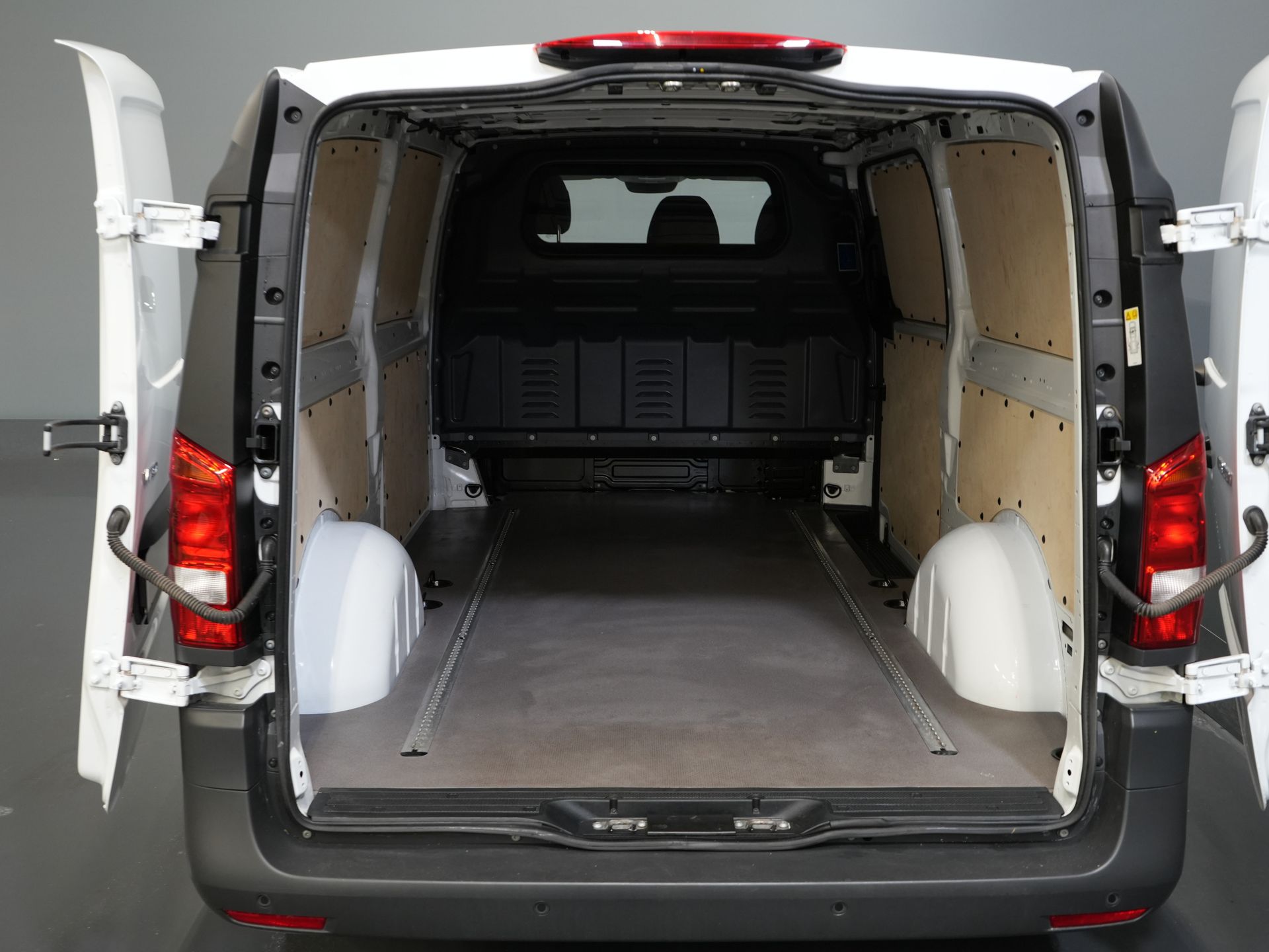 Mercedes-Benz Vito Van 116 CDI Aut. L2 BPM GRATIS! Carplay/ Seatverw./ 270gr porte/ Cruise/ Airco/ Navi/ Telecamera/ PDC