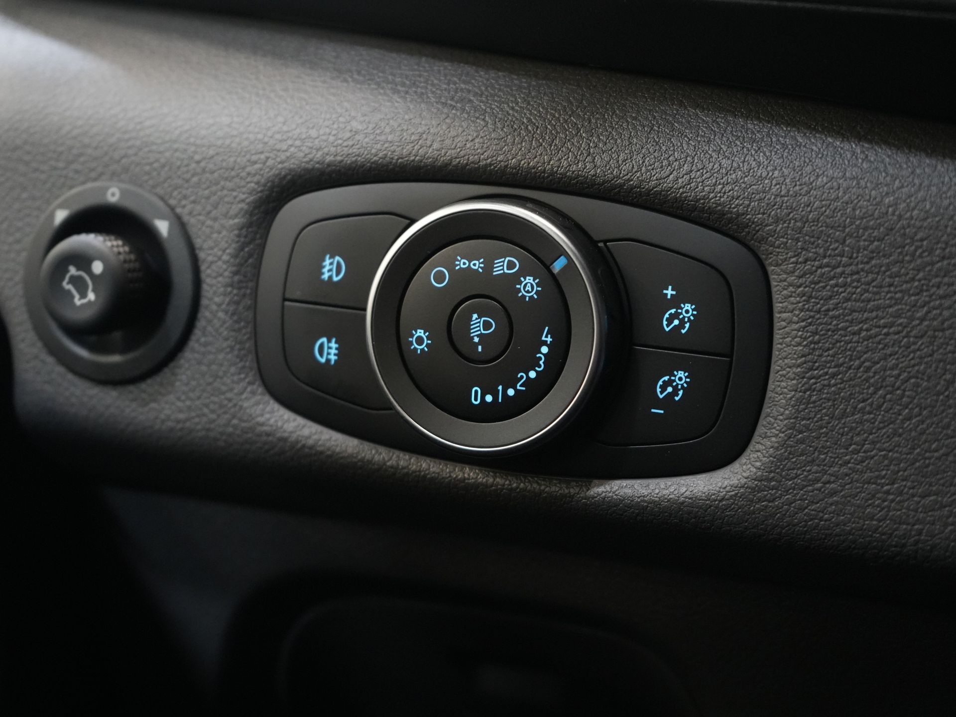 Ford Transit Van 350 2.0 TDCI 130 к.с. авт. L3H2 Trend BPM FREE/ Carplay/ Камера/ Круїз/ PDC V+A/ DAB/ Airco