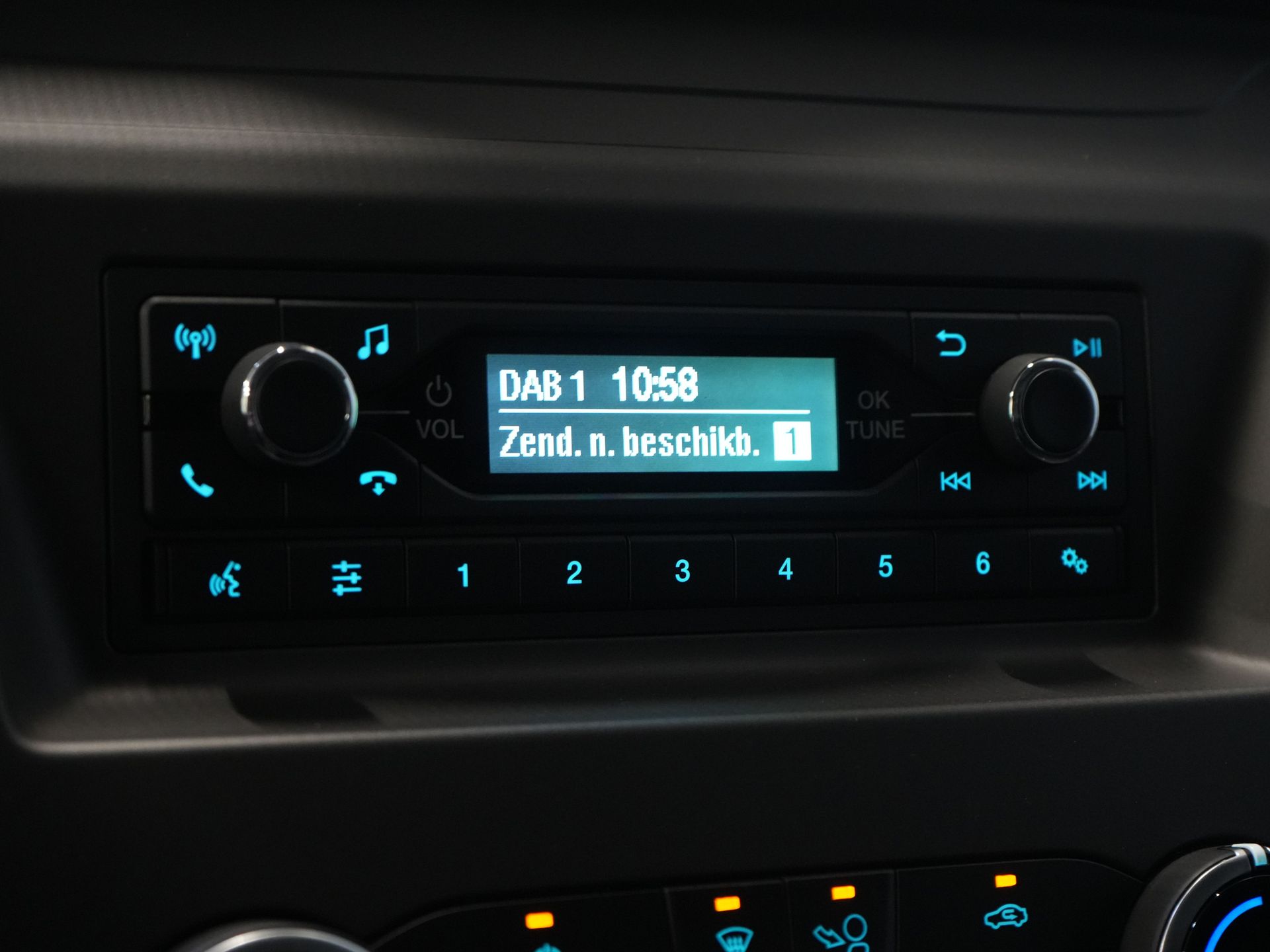 Ford Transit Van 350 2.0 TDCI 130 к.с. авт. L3H2 Trend BPM FREE/ Carplay/ Камера/ Круїз/ PDC V+A/ DAB/ Airco