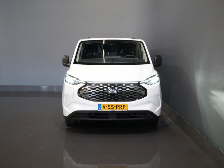 Ford E-Transit Custom Bestelbus L2 330 km WLTP LED/ Standkachel/ Stoelverw./ Snellader/ 2.3t Trekverm./ Carplay/ Climate/ Camera/ PDC/ Cruise