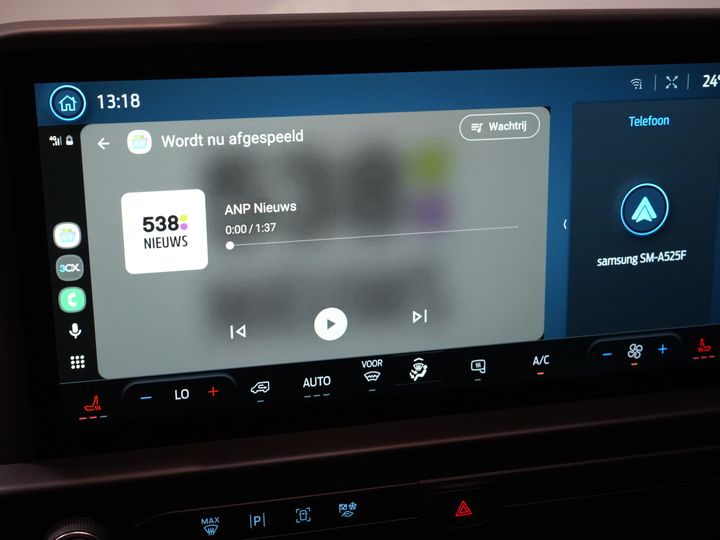 Ford E-Transit Custom Bestelbus L2 330 km WLTP LED/ Standkachel/ Stoelverw./ Snellader/ 2.3t Trekverm./ Carplay/ Climate/ Camera/ PDC/ Cruise