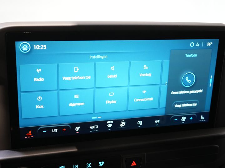 Ford E-Transit Custom Furgoneta 320 Trend 65 kWh 330 km WLTP LED/ Cargador rápido/ 2,3 t de capacidad de remolque/ Dirección asistida/ Asientos calefactables/ Carplay/ Climatizador/ Cámara/ PDC/ Control de crucero