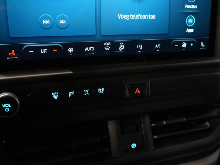 Ford E-Transit Custom Furgoneta 320 Trend 65 kWh 330 km WLTP LED/ Cargador rápido/ 2,3 t de capacidad de remolque/ Dirección asistida/ Asientos calefactables/ Carplay/ Climatizador/ Cámara/ PDC/ Control de crucero