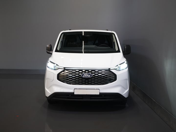 Ford E-Transit Custom Furgoneta 320 Trend 65 kWh 330 km WLTP LED/ Cargador rápido/ 2,3 t de capacidad de remolque/ Dirección asistida/ Asientos calefactables/ Carplay/ Climatizador/ Cámara/ PDC/ Control de crucero