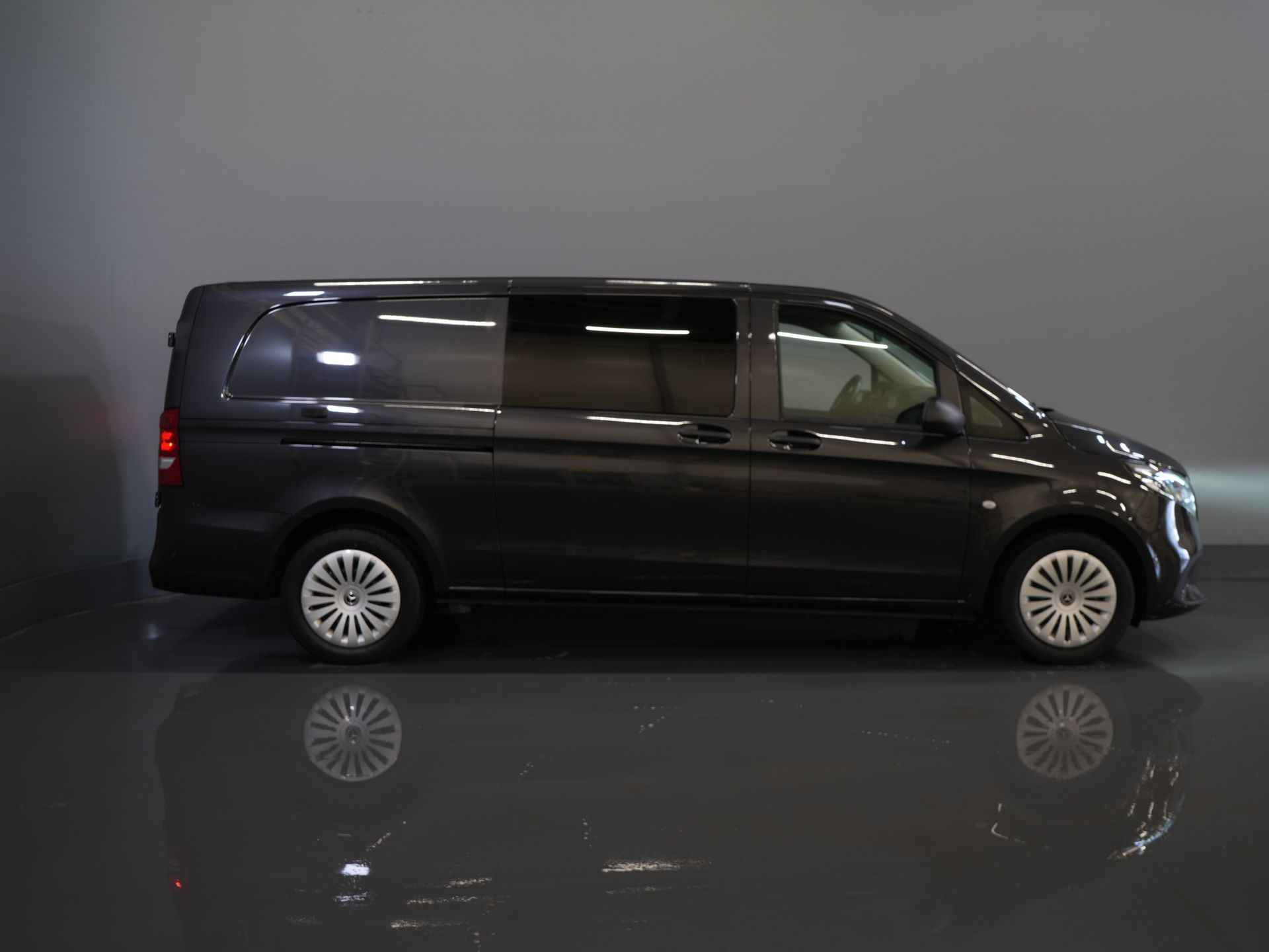 Mercedes-Benz Vito Van 116 CDI Aut. L3 DC Double Cabin BPM FREE! 6 Seats/ 2xSliding Door/ LED/ Heated Seats/ 270Gr. Doors/ Carplay/ Camera/ Cruise Control/ Tow Bar