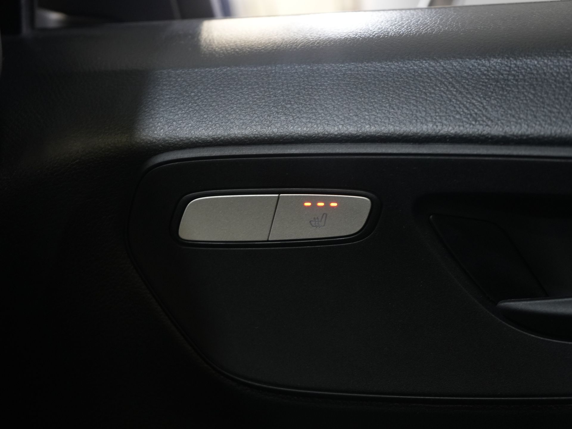 Mercedes-Benz Vito Van 116 CDI Aut. L3 DC Double Cabin BPM FREE! 6 Seats/ 2xSliding Door/ LED/ Heated Seats/ 270Gr. Doors/ Carplay/ Camera/ Cruise Control/ Tow Bar