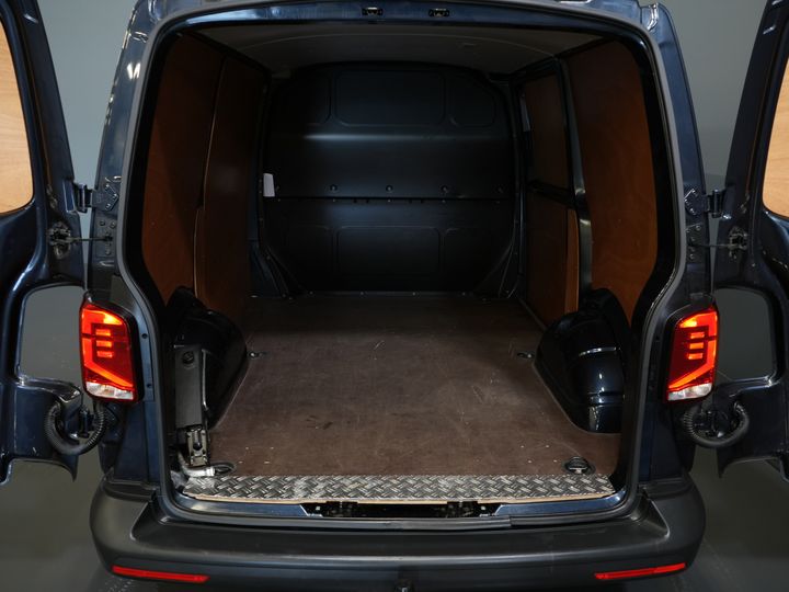 Volkswagen Transporter Van 2.0 TDI NL Auto/ Airco/ Bluetooth/ Abschlepphaken