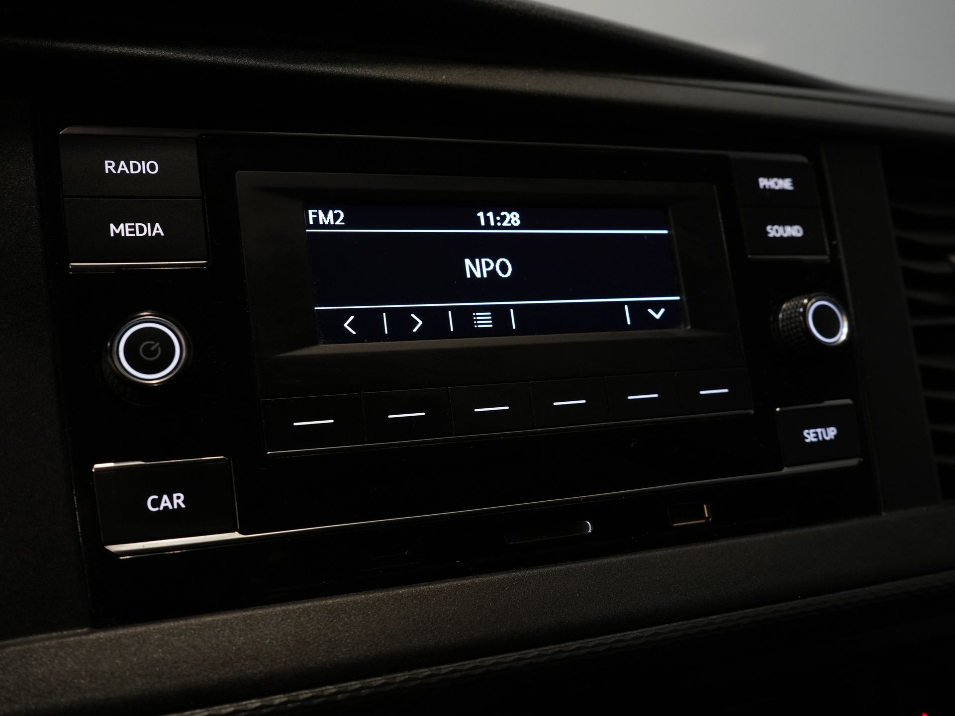 Volkswagen Transporter Van 2.0 TDI NL Auto/ Airco/ Bluetooth/ Abschlepphaken