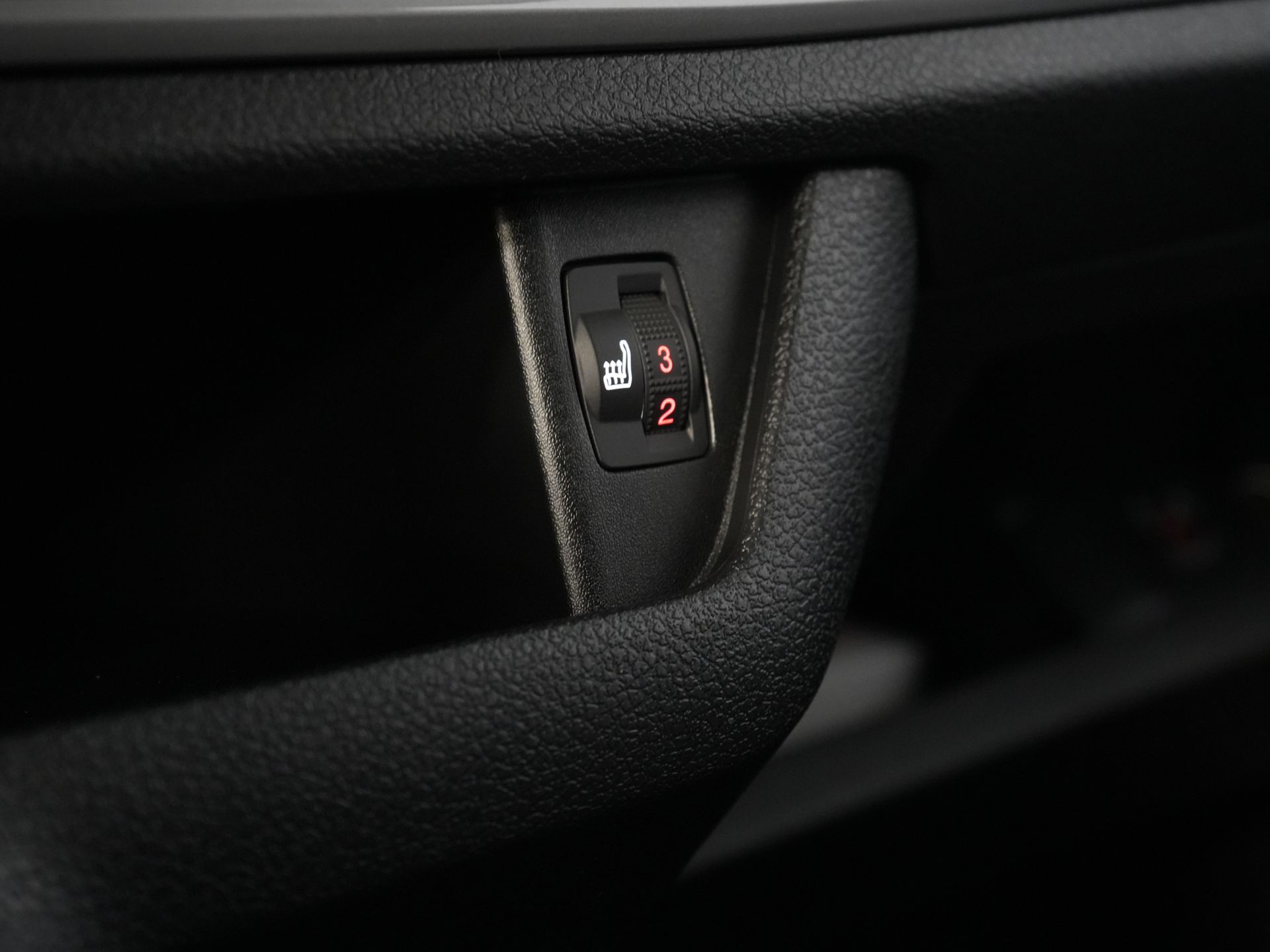 Toyota PROACE Electric Worker Bestelbus 75 kWh L3 345 km WLTP LED/ Snellader/ Keyless/ Adapt.Cruise/ Stuurverw./ Stoelverw./ Navi/ Carplay/ Camera/ PDC/ Airco