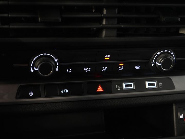 Toyota PROACE Electric Worker Bestelbus 75 kWh L3 345 km WLTP LED/ Snellader/ Keyless/ Adapt.Cruise/ Stuurverw./ Stoelverw./ Navi/ Carplay/ Camera/ PDC/ Airco