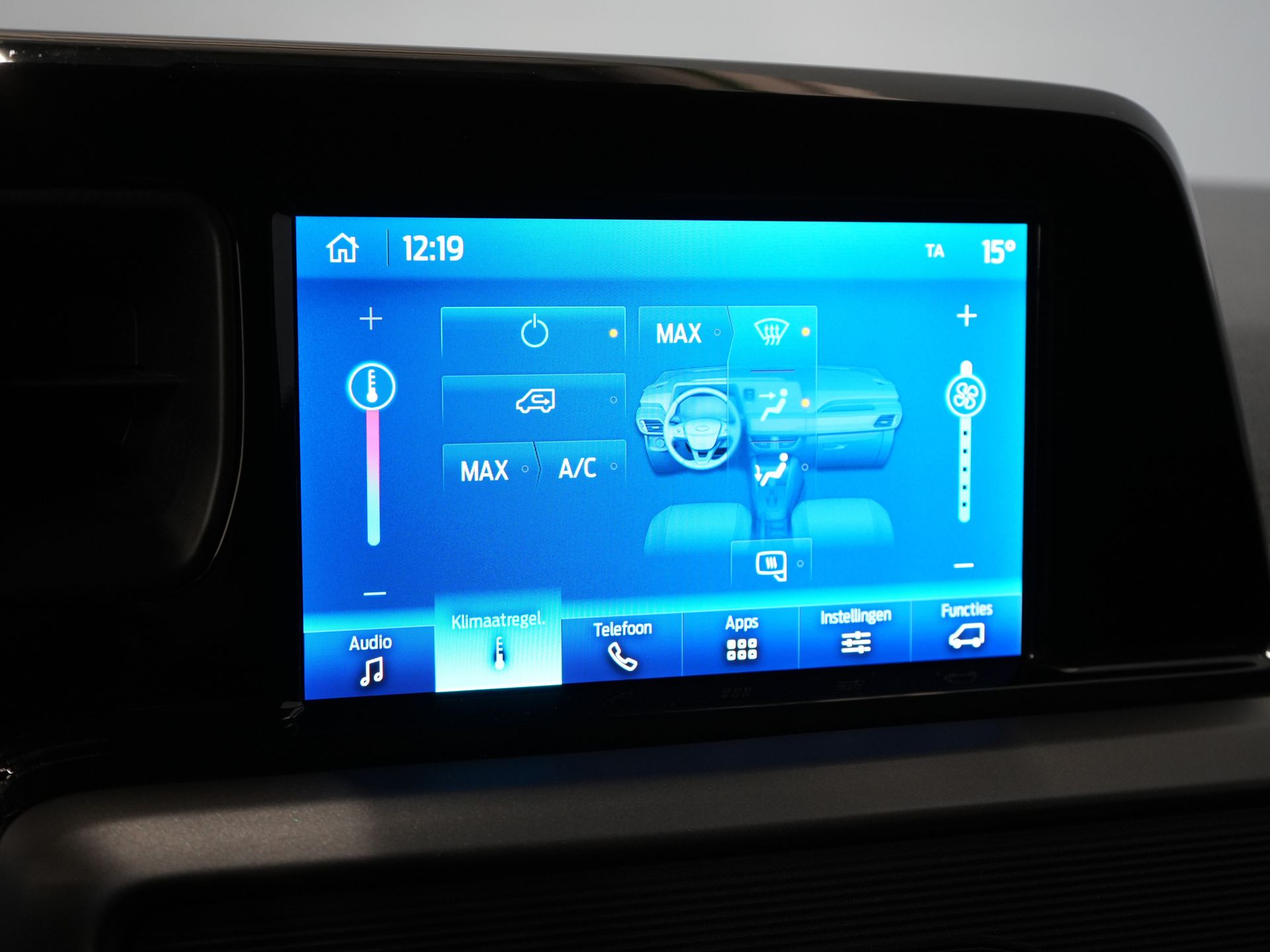 Ford Transit Courier Van 1.0 Trend 100 к.с. БЕНЗИНОВИЙ BPM БЕЗКОШТОВНО! Гарантія 05-2029/ Carplay/ Віртуальний кокпіт/ Airco/ Круїз