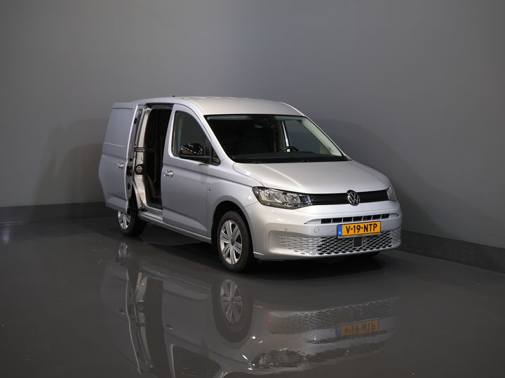 Volkswagen Caddy Cargo Delivery Van 2.0 TDI 125 hp DSG Automatic. Virtual Cockpit/ Carplay/ Parking heater/ Seat heating/ Camera/ Cruise control/ Air conditioning