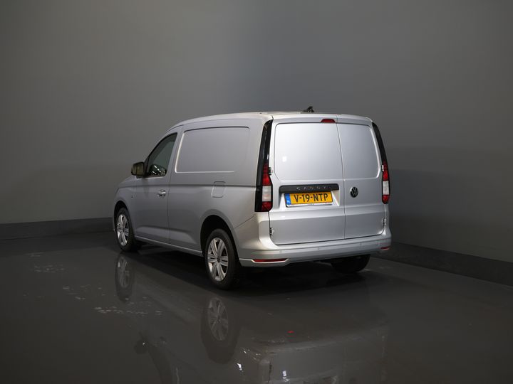Volkswagen Caddy Cargo Delivery Van 2.0 TDI 125 hp DSG Automatic. Virtual Cockpit/ Carplay/ Parking heater/ Seat heating/ Camera/ Cruise control/ Air conditioning