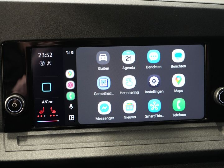 Volkswagen Caddy Cargo Delivery Van 2.0 TDI 125 hp DSG Automatic. Virtual Cockpit/ Carplay/ Parking heater/ Seat heating/ Camera/ Cruise control/ Air conditioning