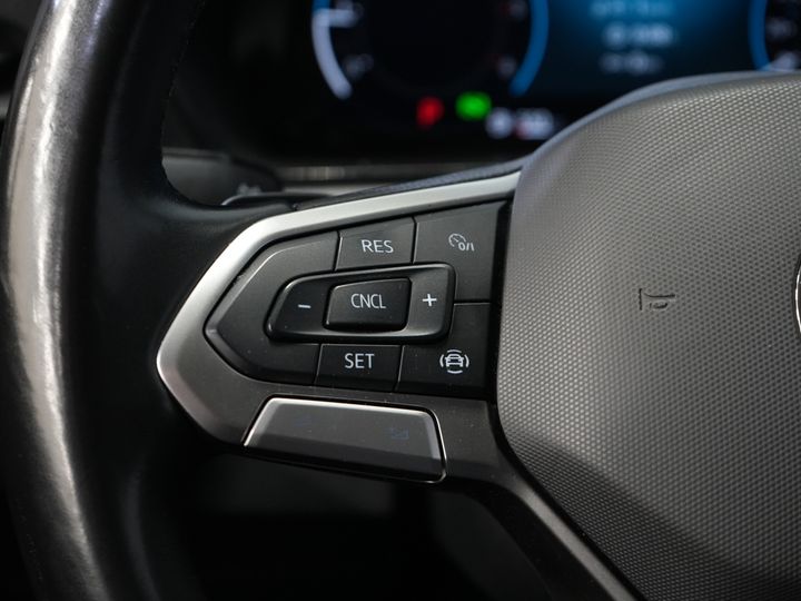 Volkswagen Caddy Cargo Delivery Van 2.0 TDI 125 hp DSG Automatic. Virtual Cockpit/ Carplay/ Parking heater/ Seat heating/ Camera/ Cruise control/ Air conditioning