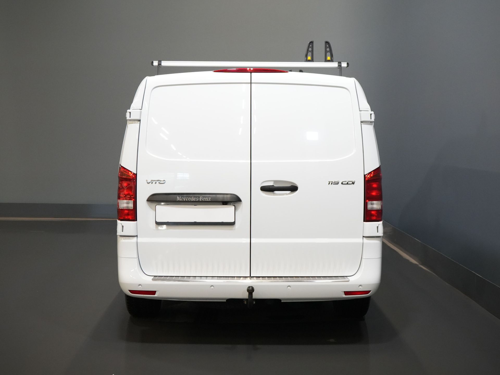 Mercedes-Benz Vito Bestelbus 119 CDI Aut. L3 XL ZGAN (DEMO) BPM VRIJ! Standkachel/ Inrichting/ LED/ Stoelverw./ CarPlay/ Camera/ Navi/ LMV/ Cruise/ PDC/ Trek