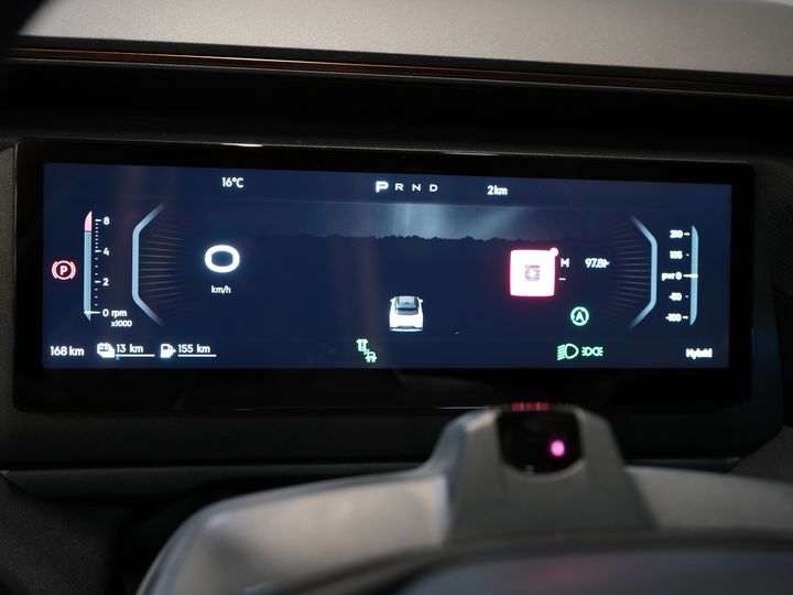 Lynk & Co 08 SUV 1.5 More PHEV 200км Elek./ Harman&Kardon/ Pano/ Масаж та охолодження сидінь/ Elek.Valve/ Adapt.Cruise