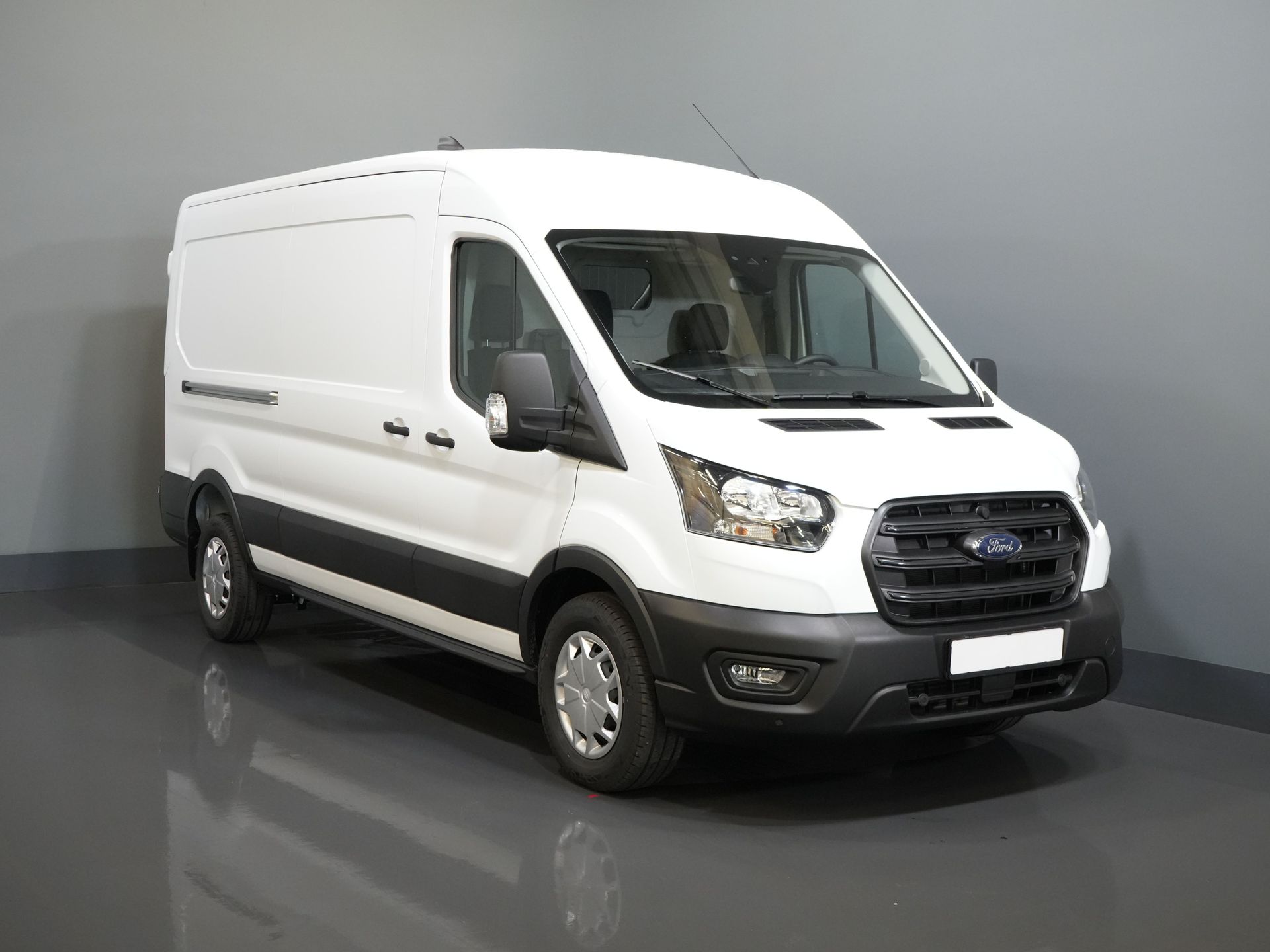 Ford Transit Bestelbus 350 2.0 TDCI 130 pk Aut. L3H2 Trend BPM VRIJ/ Cruise/ PDC V+A/ DAB/ Airco