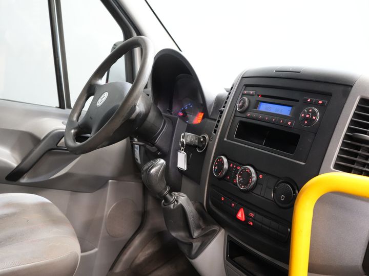 Volkswagen Crafter Personentransport 35 2.5 TDI L2H2 MARGE EXPORT ONLY DE Auto/ MOT 7-2026/ 5 Zyl./ Combi/ 9 Person/ Kombi/ 9P/ Seitenständer/ Airco/ Rollstuhllift