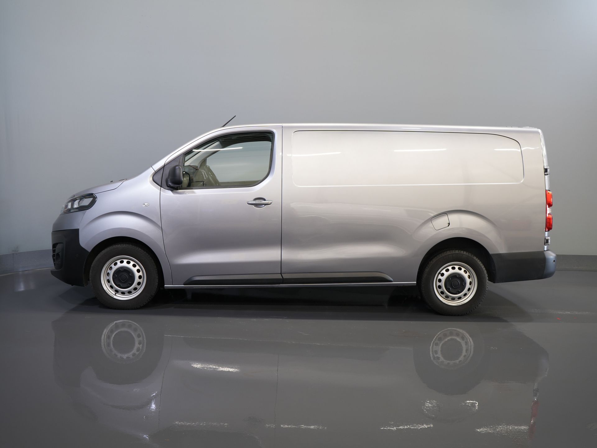 Fiat Scudo Van 2.0 MJ 145 hp L3 BPM FREE! Adapt.Cruise/ Klima/ Keyless/ Carplay/ Kamera/ PDC