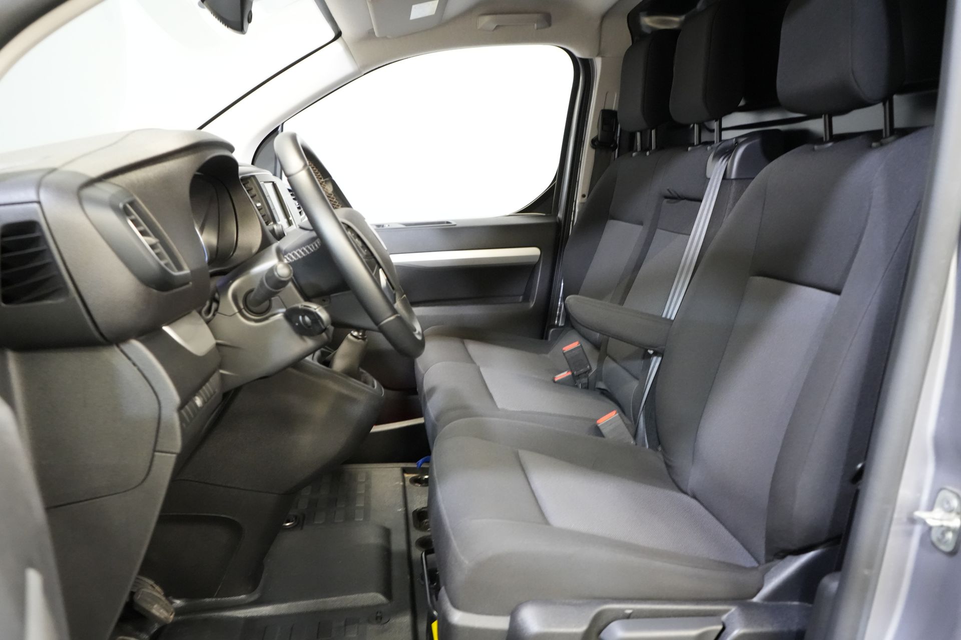 Fiat Scudo Bestelbus 2.0 MJ 145 pk L3 BPM VRIJ! Adapt.Cruise/ Climate/ Keyless/ Carplay/ Camera/ PDC