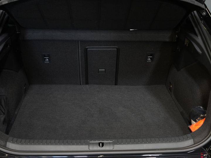 CUPRA Formentor SUV 1.5 TSI e-Hybrid 272 ch VZ Performance Pano/ Sennheiser/ Memory/ Elek.Klep./ Matrix/ Adapt.Cruise/ Seatverw./ Carplay/ Steering Ver