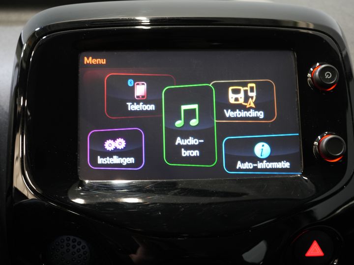 Citroën C1 Hatchback 1.0 e-VTi Shine ZEER NETTE AUTO/ NL Auto/ Weinig Km/ Navi/ Cruise/ LMV/ Airco/ Camera