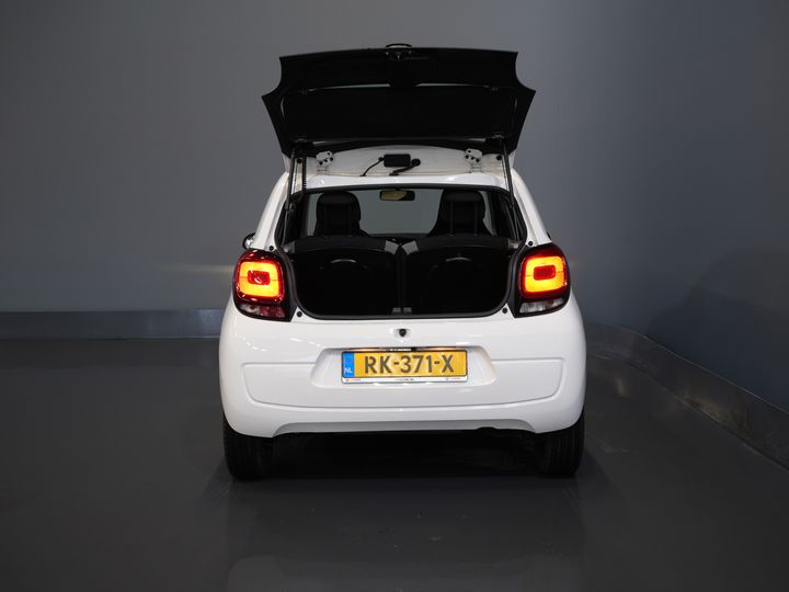 Citroën C1 Hatchback 1.0 e-VTi Shine ZEER NETTE AUTO/ NL Auto/ Weinig Km/ Navi/ Cruise/ LMV/ Airco/ Camera