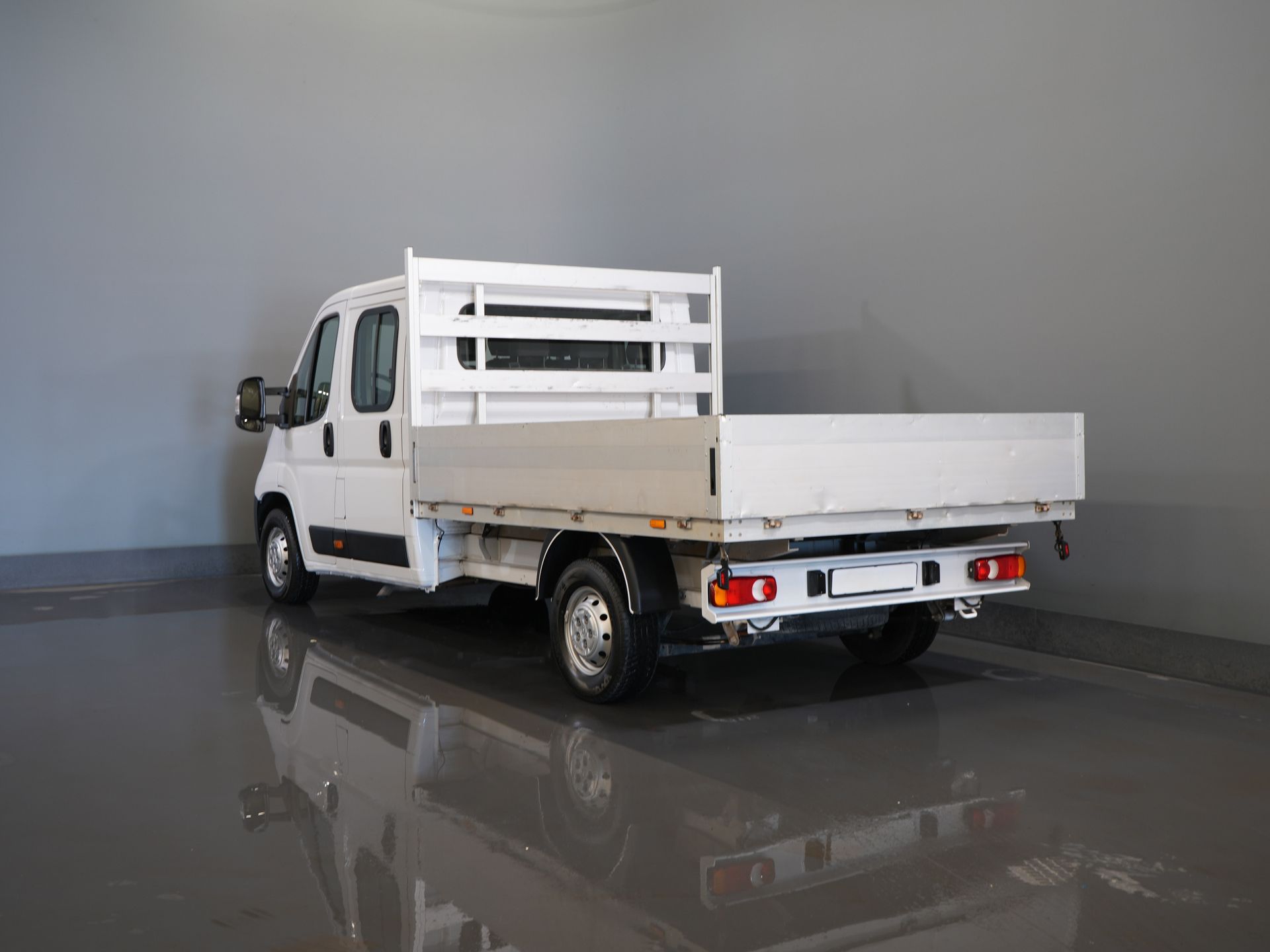 Opel Movano Open cargo box 2.2 140 hp DC Double Cab Open cargo box/ 7 Pers./ 2.5t Trekverm./ Cruise/ Airco/ 288x215x35/ Pick up