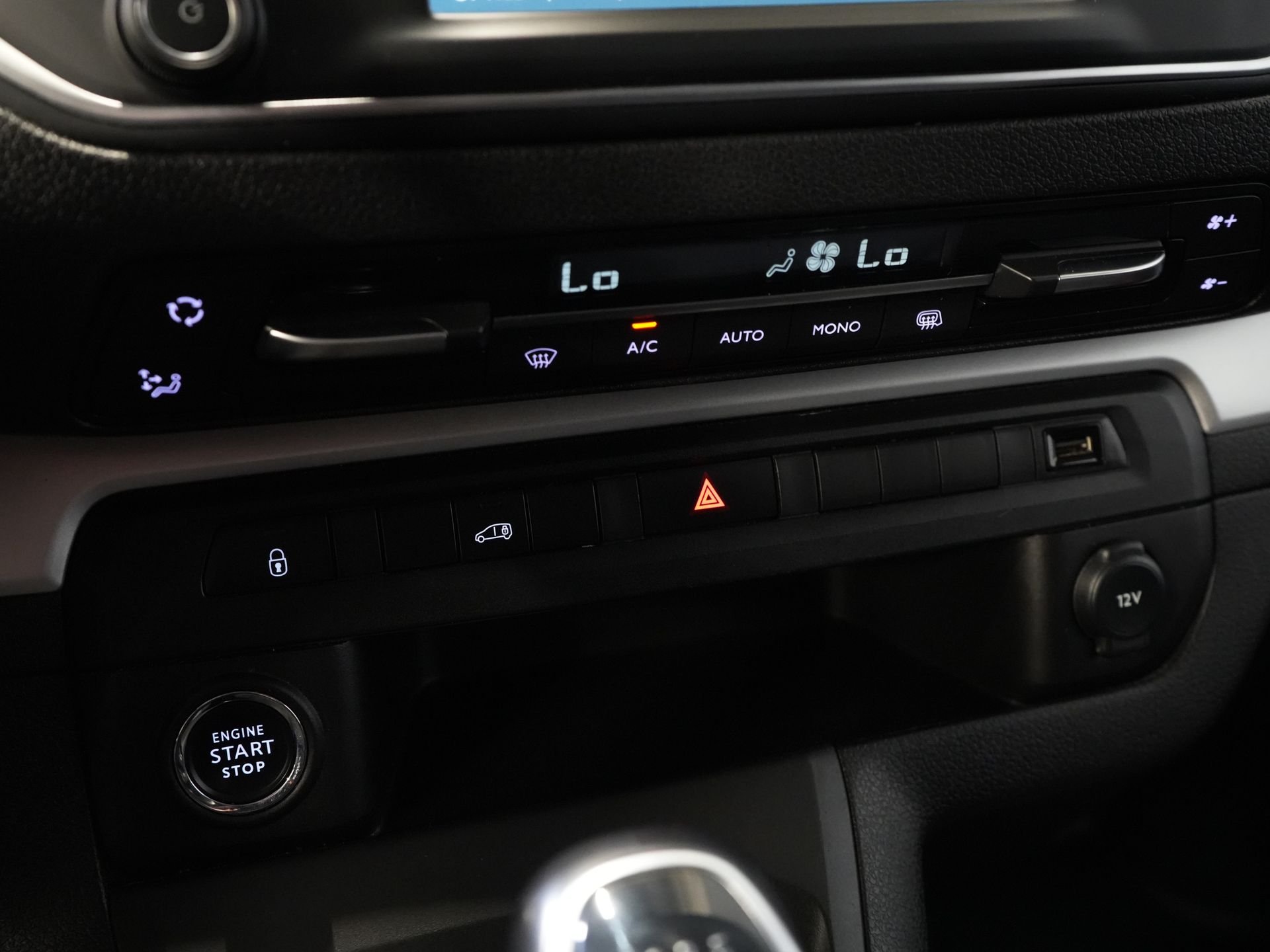 Opel Vivaro Bestelbus (Fiat Scudo) 2.0 MJ 145 pk L3 BPM VRIJ! Adapt.Cruise/ Climate/ Keyless/ Carplay/ Camera/ PDC