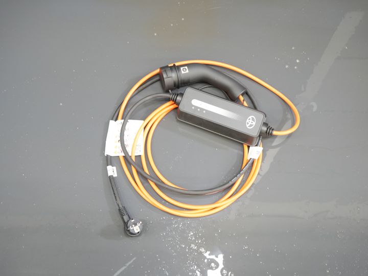 Toyota PROACE Electric Worker Bestelbus 75 kWh L3 345 km WLTP LED/ Snellader/ Keyless/ Adapt.Cruise/ Stuurverw./ Stoelverw./ Navi/ Carplay/ Camera/ PDC/ Airco