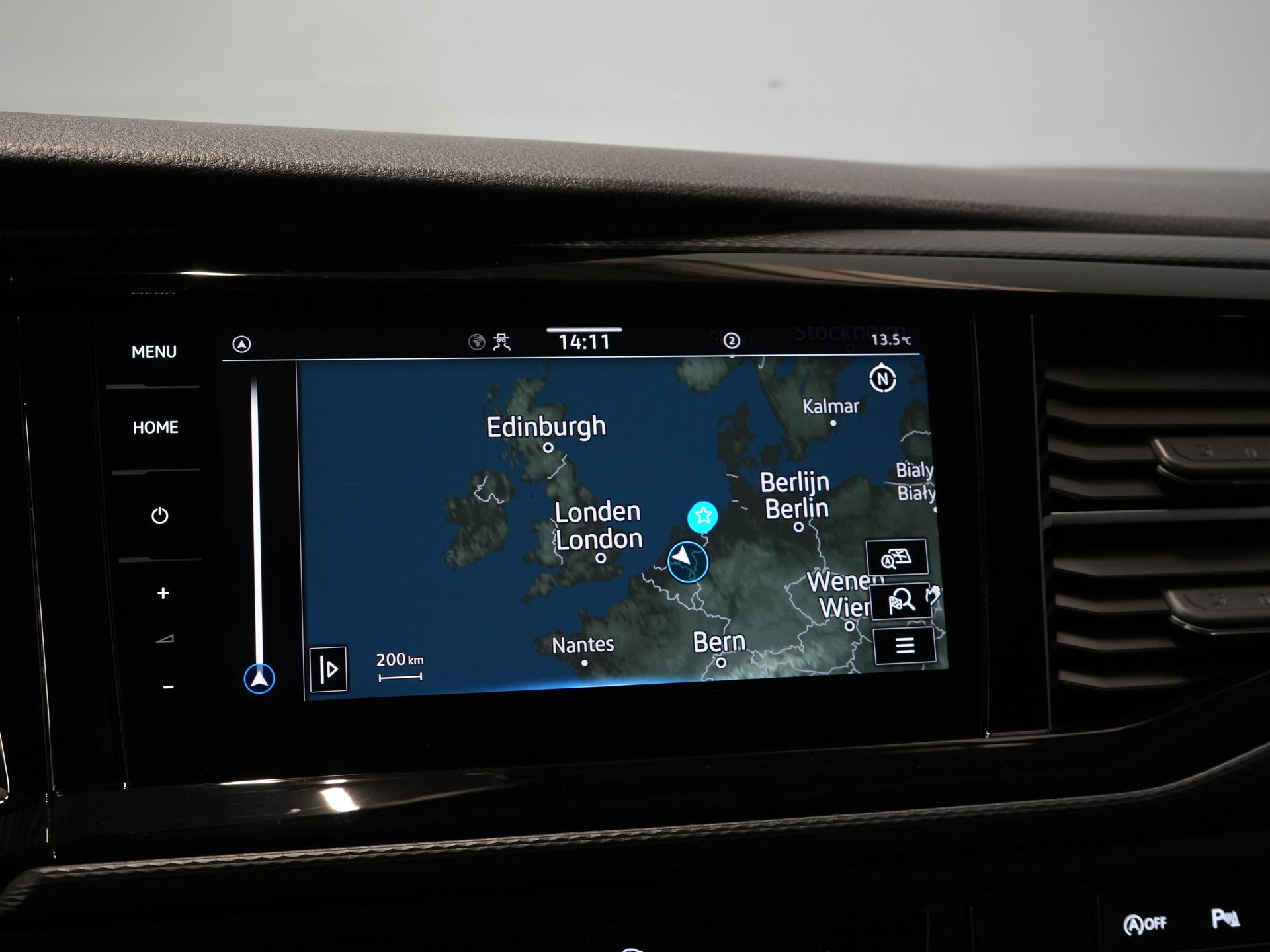 Volkswagen Transporter Фургон 2.0 TDI L2 BULLI БЕЗ ПМС! NL Авто/ LED/ Адаптивний круїз-контроль/ Віртуальна панель приладів/ 17