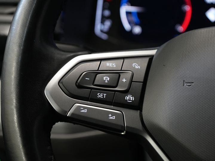 Volkswagen Transporter Фургон 2.0 TDI L2 BULLI БЕЗ ПМС! NL Авто/ LED/ Адаптивний круїз-контроль/ Віртуальна панель приладів/ 17