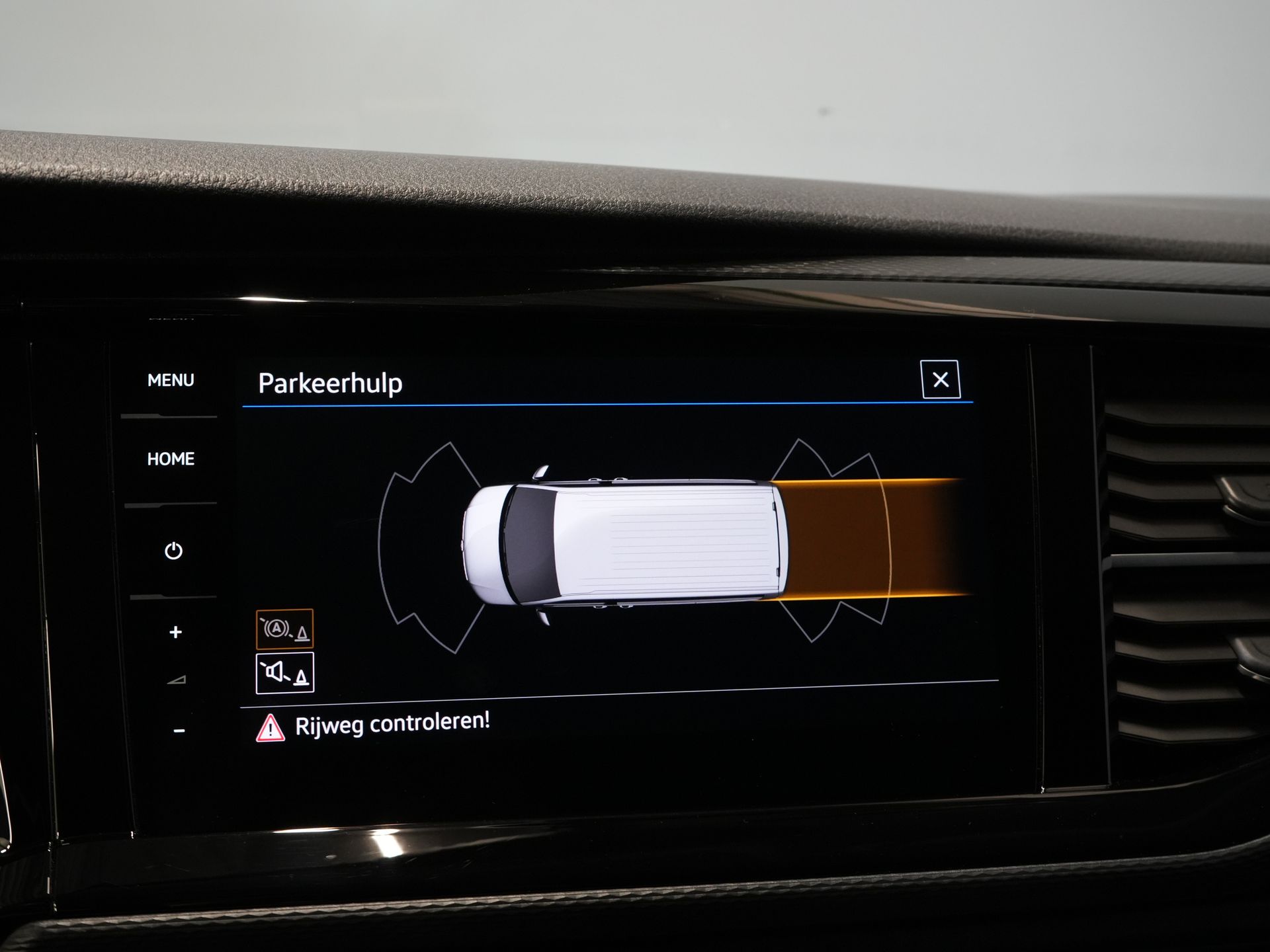 Volkswagen Transporter Фургон 2.0 TDI L2 BULLI БЕЗ ПМС! NL Авто/ LED/ Адаптивний круїз-контроль/ Віртуальна панель приладів/ 17