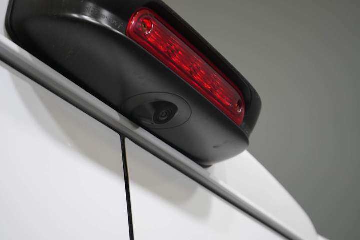 Fiat Ducato Van 35 2.3 MJ 140 hp ZF Aut. L2H2 2.5t Trekverm./ Camera/ Cruise/ PDC/ Bluetooth/ Towbar/ Airco