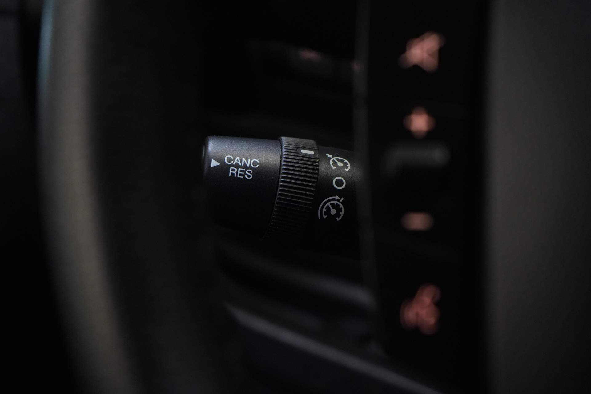 Fiat Ducato Van 35 2.3 MJ 140 hp ZF Aut. L2H2 2.5t Trekverm./ Camera/ Cruise/ PDC/ Bluetooth/ Towbar/ Airco